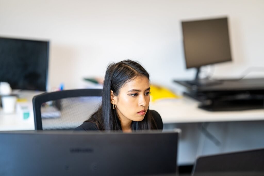 Content for Accounting and Finance Firms: How to Build Trust Before the First Meeting